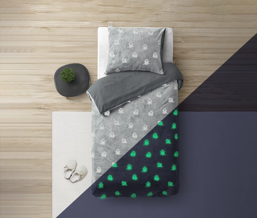 Glow in the dark Spooky Grey