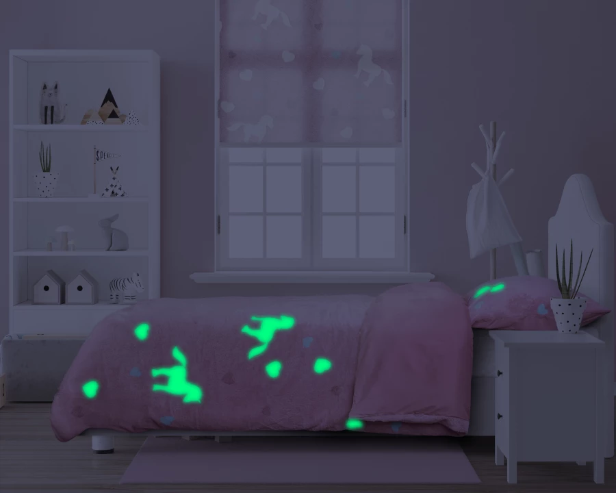 Glow in the dark Unicorn Roze