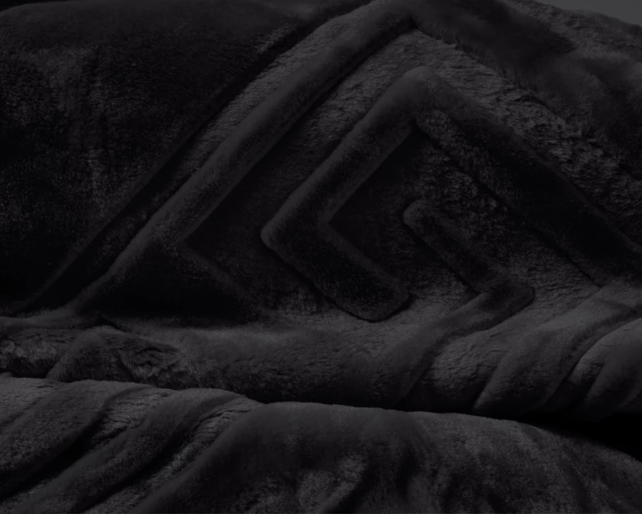 Embossed Zeta Deken Zwart 200 x 240
