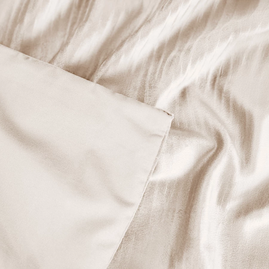 Velvet Cartier Crème